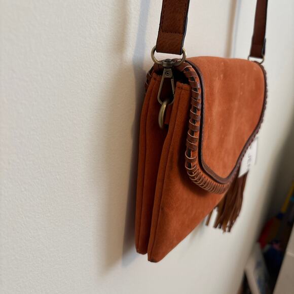 Jen & Co Sloan Vegan Crossbody Faux Suede Envelope Bag Burnt Orange Brown NWT - Picture 4 of 11